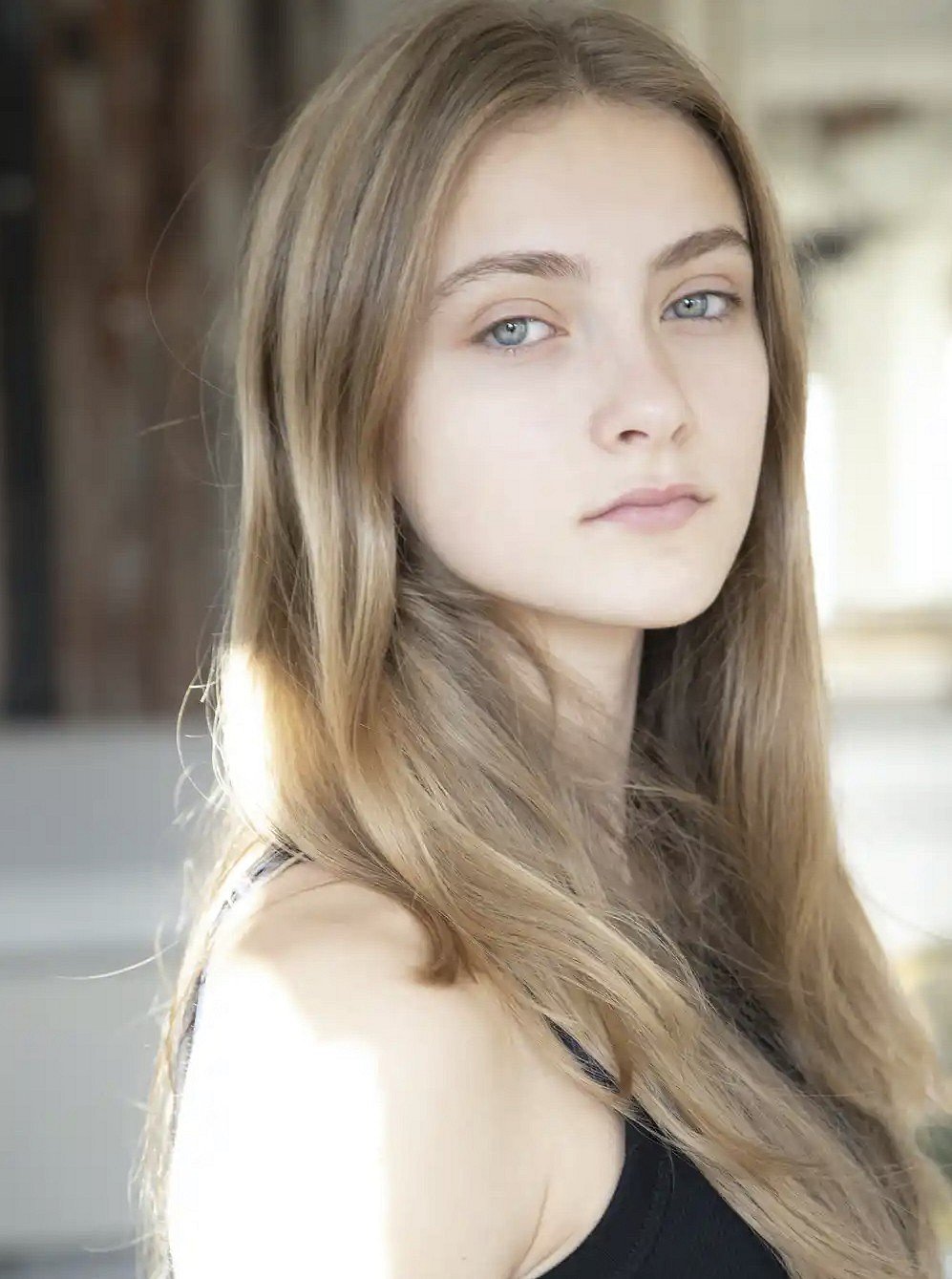 Ella V